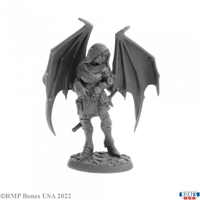 Reaper Bones Miniatures: Reapercon Dungeoneer Sophie | Gamer Loot